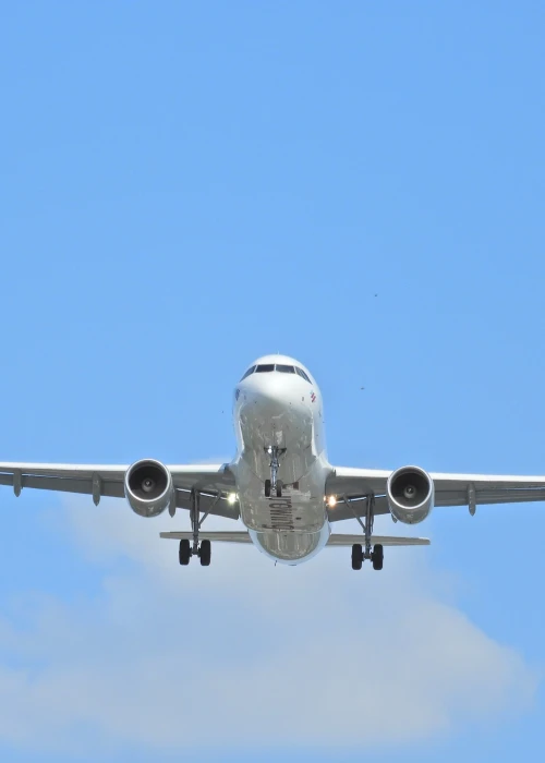 Was 2023 für Reisende bringt: Eurowings hebt in 2023 häufiger vom Hauptstadtflughafen ab (Fotocredit: Pixabay/wz-digital)